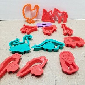 Animal Cookie Clay Cutters Plastic Turkey Fish Horse Bat Giraffe Dinosaur Lot 13